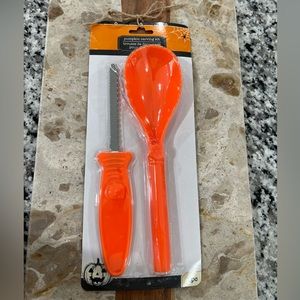 Pumpkin carving kit